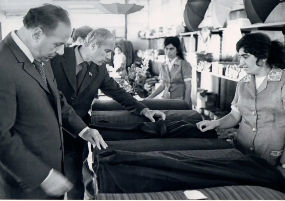 Ulu Öndər Heydər ƏliyevinTarixi Neftçala Səfəri